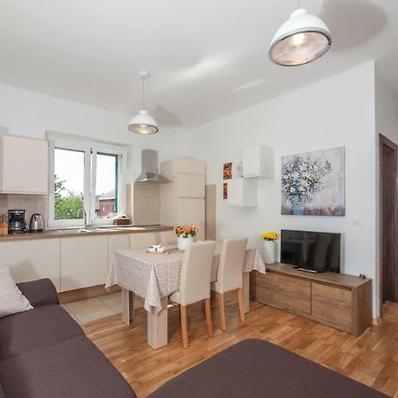 Apartment Sunny Place Задар Экстерьер фото